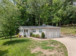 2402 Geer Hwy, Marietta, SC 29661