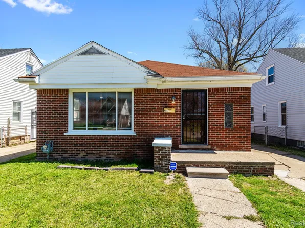 7668 Heyden St, Detroit, MI 48228