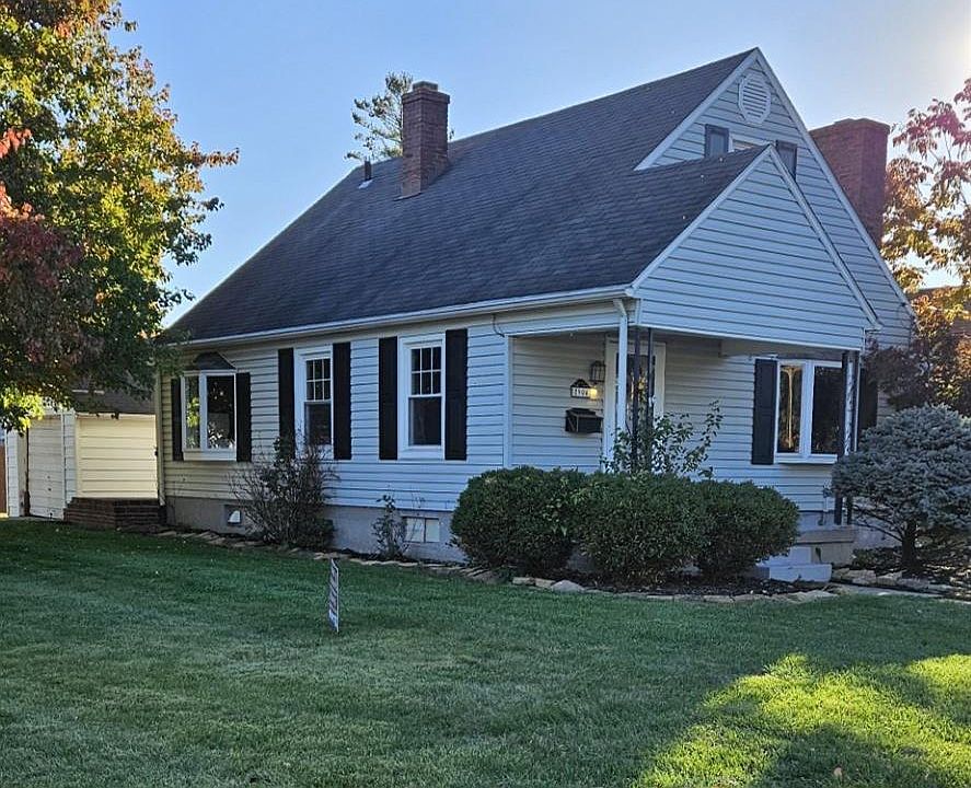 1st image of 2904 Armco Dr