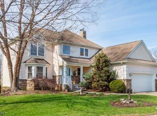 13 Witherwood Dr, Hardyston Twp., NJ 07419