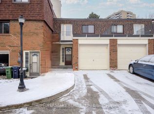 210 Sprucewood Ct, Toronto, ON M1W 1P6