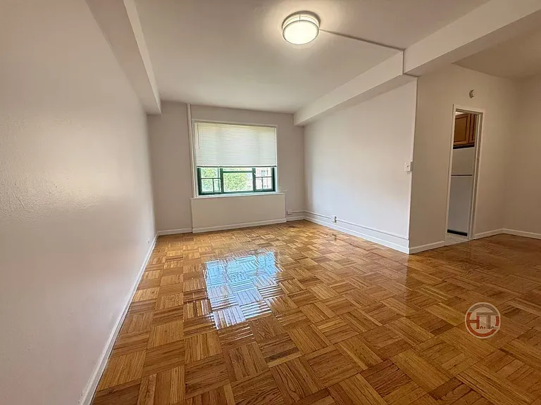 1410 Parkchester Rd #6D — Photo 4