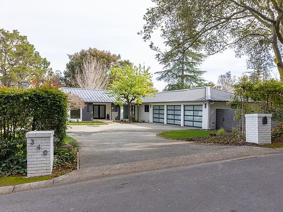 3rd image of 340 Arden Rd