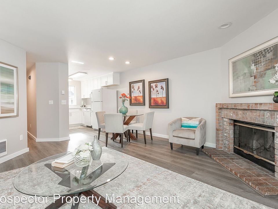 1st image of 1324 9th St SE #10826859