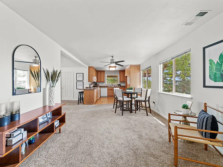 6825 Monitor Ct — Photo 8