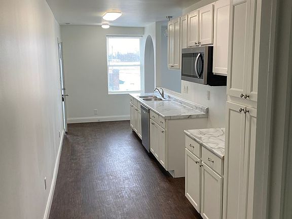 5th image of 356-360 N Main St #1