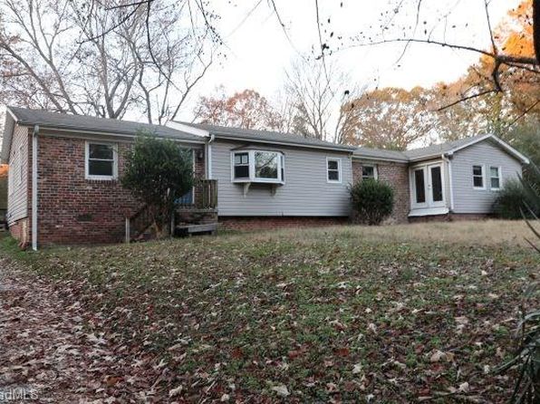 27410 Foreclosures Foreclosed Homes For Sale 11 Homes Zillow