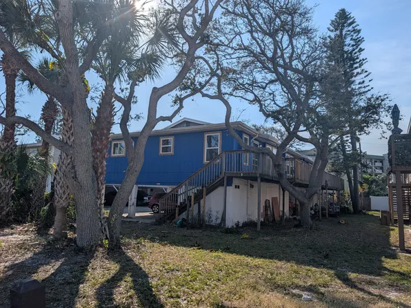 2606 1st St, Indian Rocks Beach, FL 33785