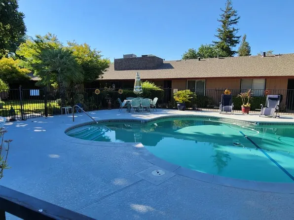 5090 N College Ave APT 110, Fresno, CA 93704