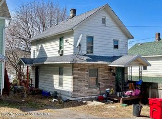 135 Terrace St, Carbondale, PA 18407