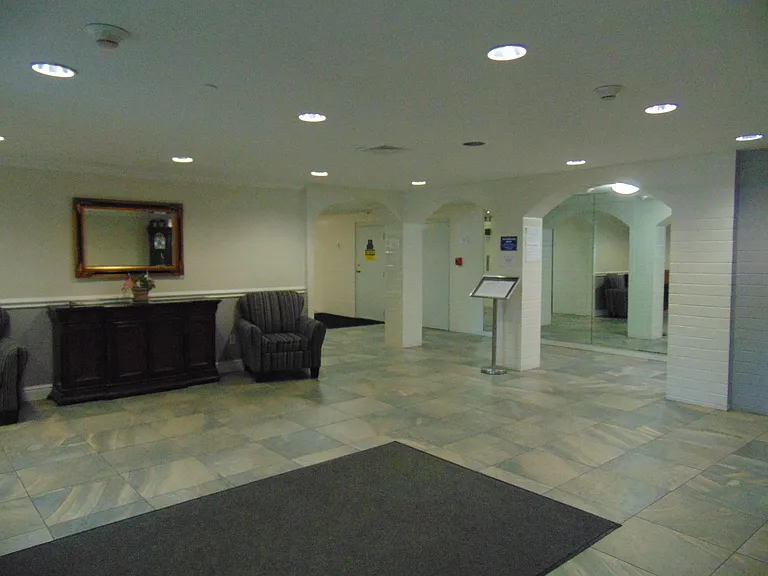 115 W Squantum St #816 — Photo 11