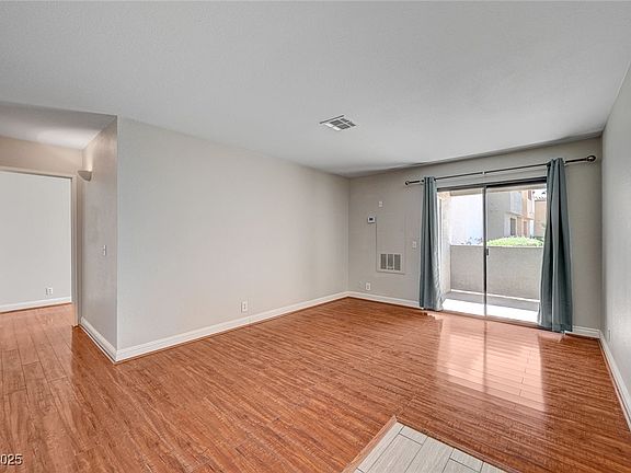 4th image of 3151 Soaring Gulls Dr Unit 1010