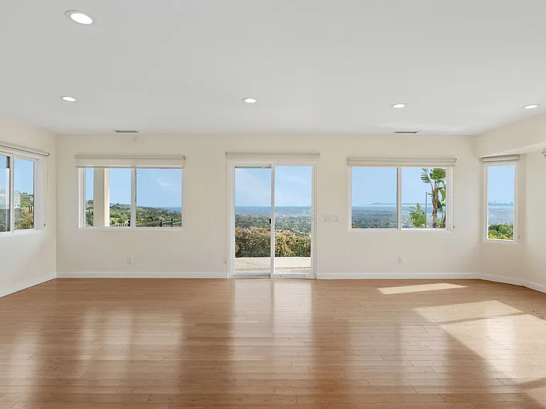 Living Dining Room