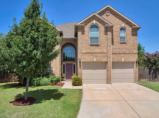 10421 Tadpole Dr, Fort Worth, TX 76244