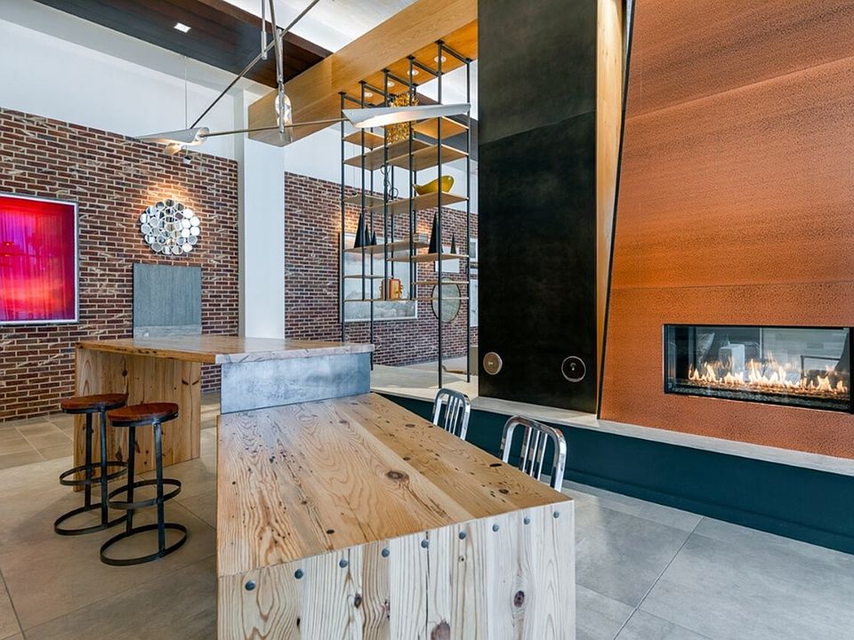 Co-Working Table and Seating