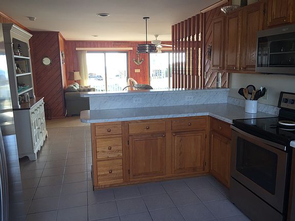 5th image of 3516 E Dolphin Dr