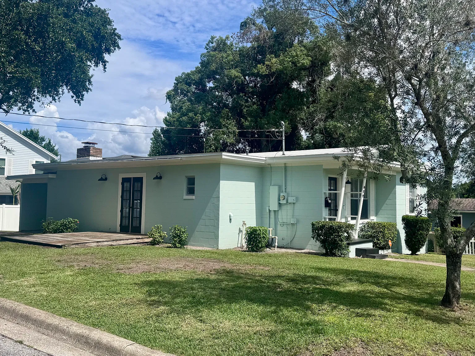 2 bed, 1.5 bath, 1250 sqft, $2,475 — Photo 3