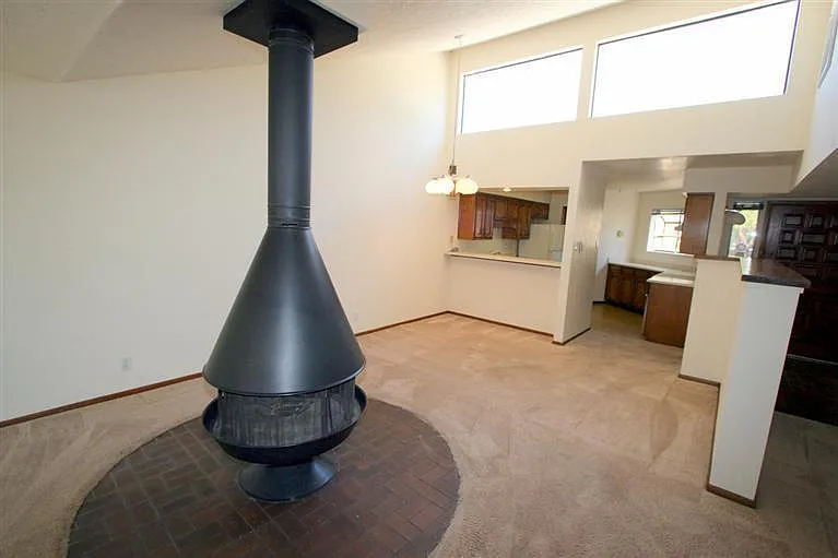 830 Live Oak Rd NE #E — Photo 7