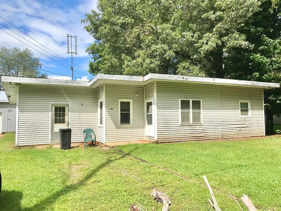 1st image of 725 Snow Ave