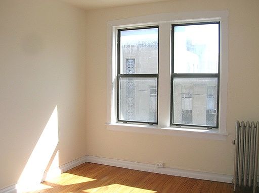 2nd image of 1540 N Kedzie Ave APT 1M
