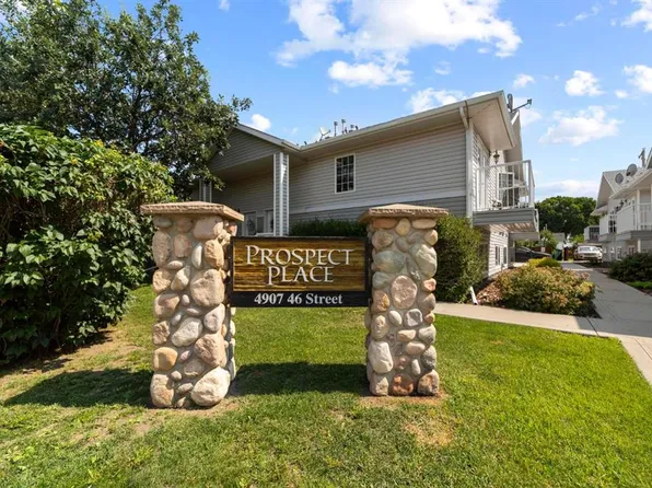 4907 W 46th St #204, Camrose, AB T4V 1G9