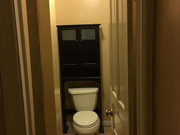 4th image of 248 W Olney Avenue # Fl 3rd
