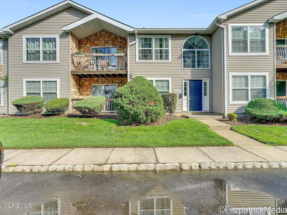 93 Diane Dr
