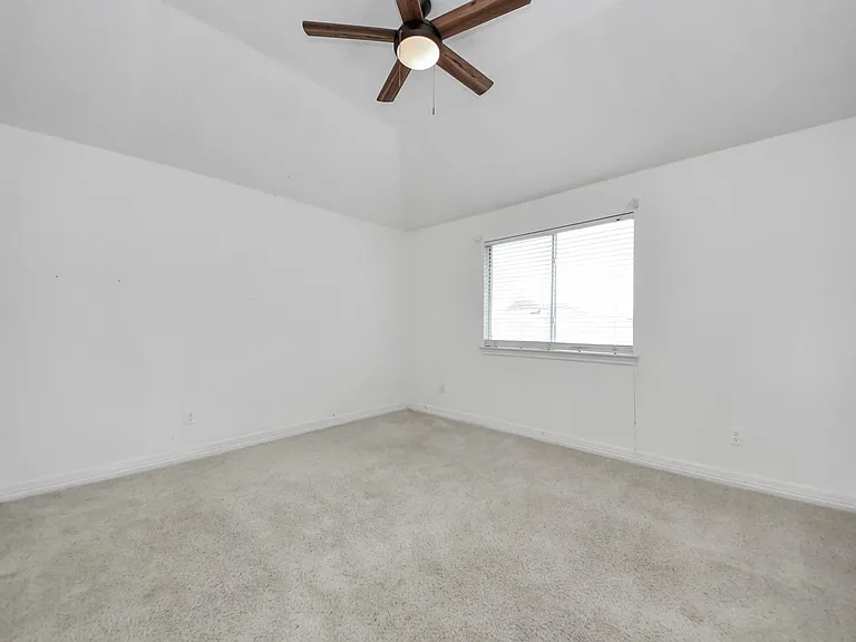18315 Brenwood Manor Dr — Photo 27