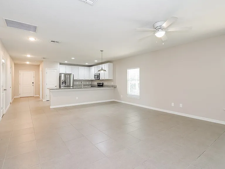 830 Hazel Grove Ct — Photo 4