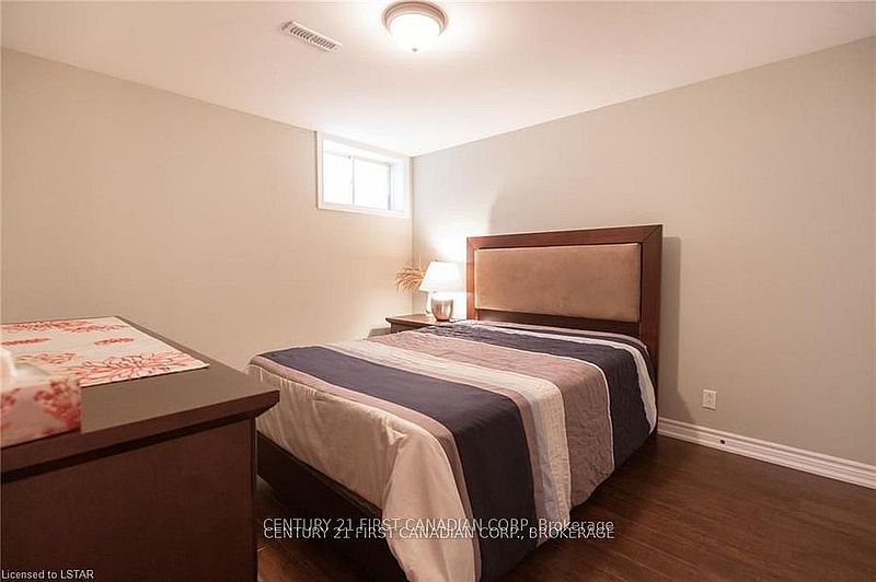 London House for rent - 4 Bedrooms — photo 26