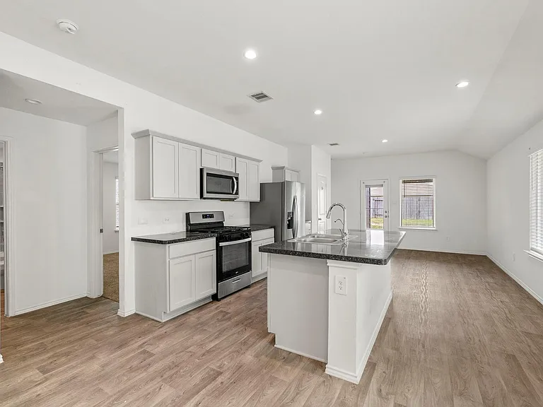 5451 Tuscany Hills Ln — Photo 11