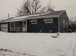 305 S Blaine Ave, Sioux Falls, SD 57103