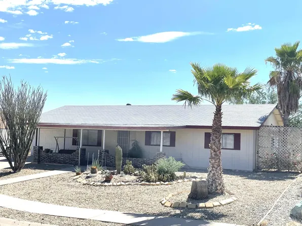 1330 N Palm St, Ajo, AZ 85321