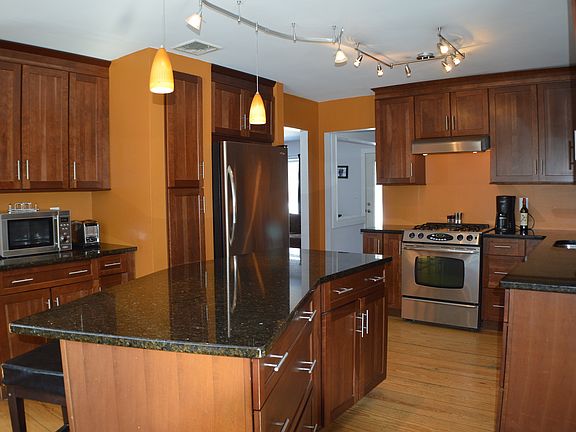 Welcome to 30 Country Club!