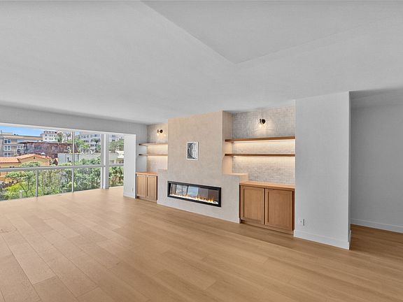 2nd image of 939 Coast Blvd Unit 6F