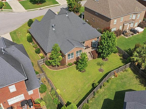 3rd image of 309 Honey Tree Dr