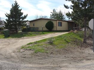 700 W Ridge Dr, Omak, WA 98841