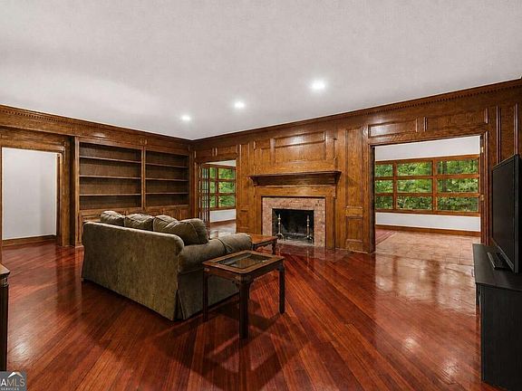 4th image of 385 Hicks Farm Rd NW