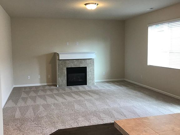 4th image of 10917 NE 120th Ave