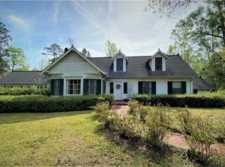 677 E Guidry St, Covington, LA 70433