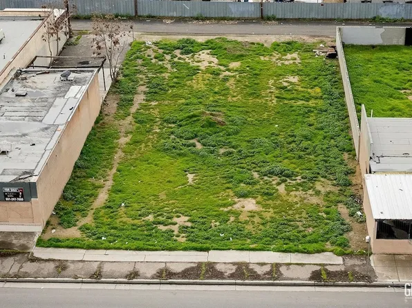 205 E California Ave, Bakersfield, CA 93307