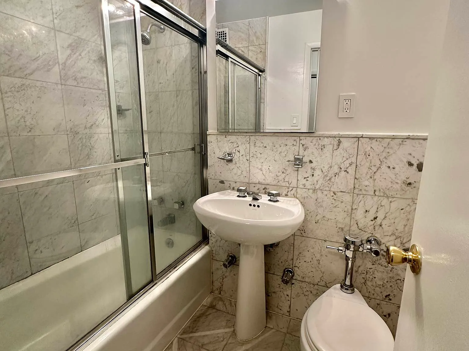 436-442 East 81st Street — Photo 4