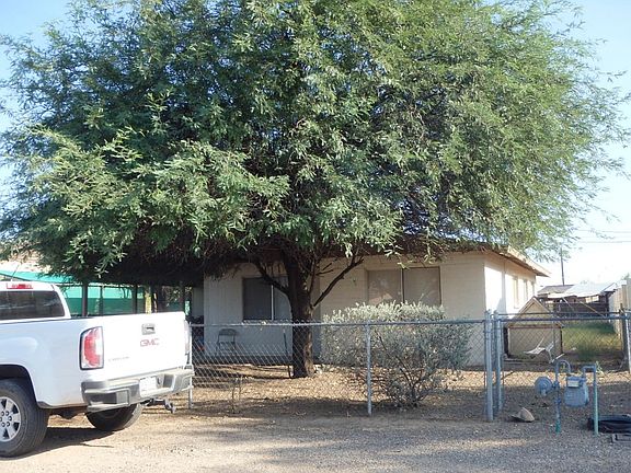 2nd image of 507 W 10th St
