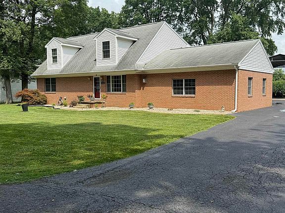 2nd image of 2710 Northwood Dr