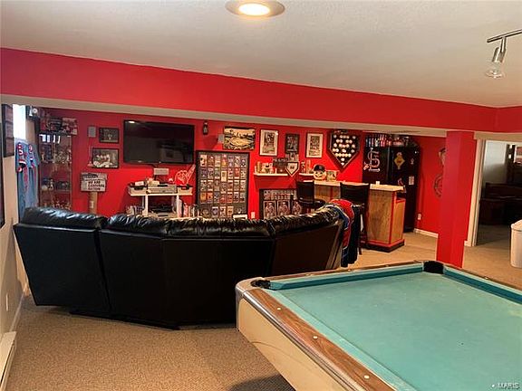 5th image of 4055 Sunset Dr