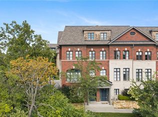 2193 Lillykin St, Oakville, ON L6H 0N4