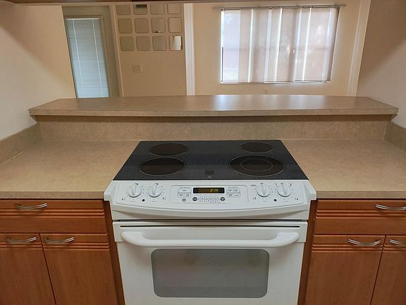 5th image of 4281 W McNab Road Unit 27