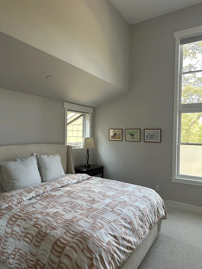 Beautiful Modern Townhome in Healdsburg, CA — Photo 4