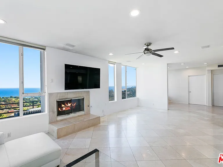 30112 Cuthbert Rd — Photo 4