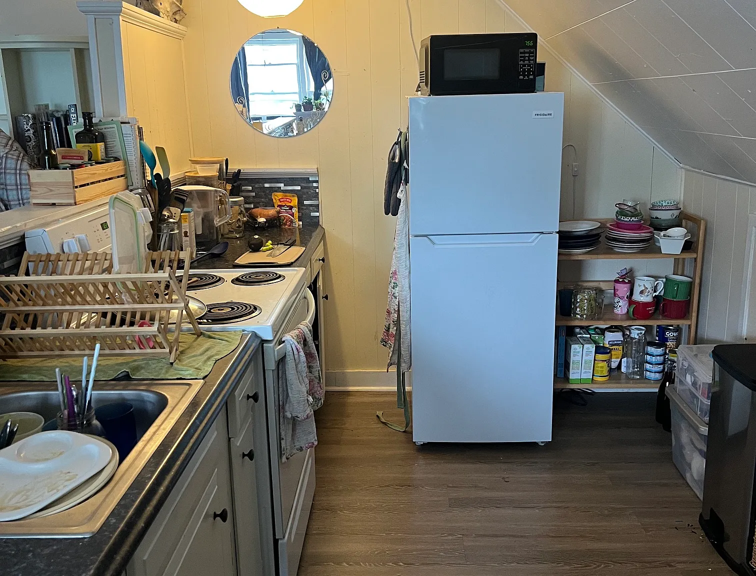 1 bed, 750 sqft, $1,275 — Photo 4